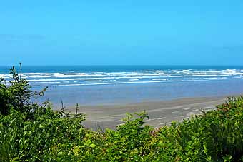 Washington Coastline Near Pacific City.jpg
